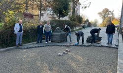 Başkan Öztürk Sahada, Üçburgu Yolu Hizmete Açıldı