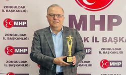 Murat Kotra'ya ZONGULDAK'A VEFA Ödülü