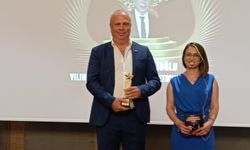 Vahdettin Velioğlu'na 'YILIN TURİZM ACENTESİ İŞLETMECİSİ' Ödülü