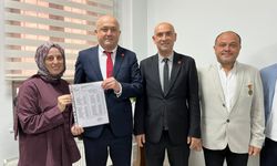 Güven Tazeleyen Dikenli, Mazbatasını Aldı