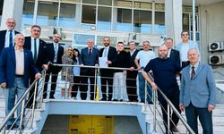 Samet Ayık ve yönetimi mazbatalarını aldı