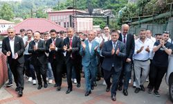 Tayfun Demir'e Üzülmez'de Coşkulu Karşılama