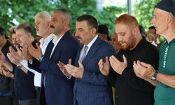 Baba Koçaklı'ya Son Görev; Dualarla Uğurlandı