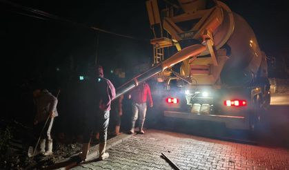 Gökçebey'de Gece Mesaisi: Beton ve Yağmur Suyu Hattı Çalışmaları Sürüyor