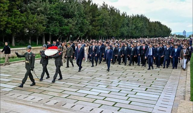‘Sevr’e hayır, Lozan devletimizin tapusudur’