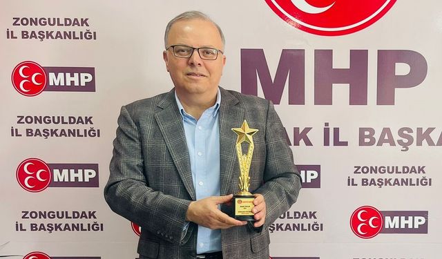 Murat Kotra'ya ZONGULDAK'A VEFA Ödülü