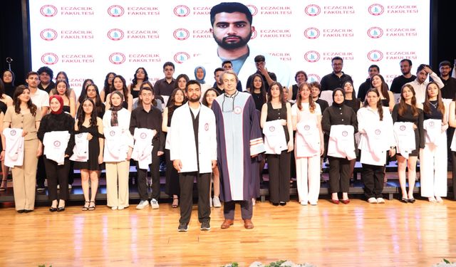 “Gurur, Heyecan ve Umut: BEÜN’de Beyaz Önlük Coşkusu”