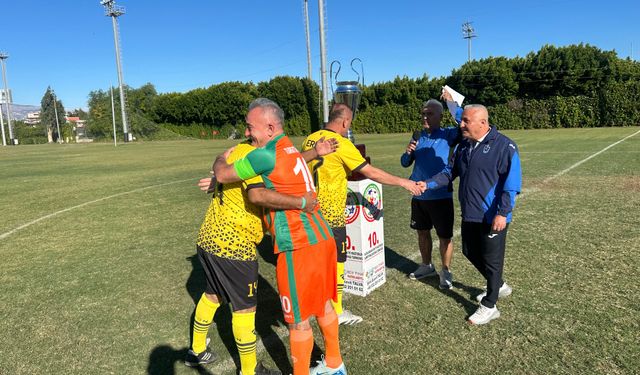 Turgut Tanyıldız Masterler şampiyonaya damga vurdu