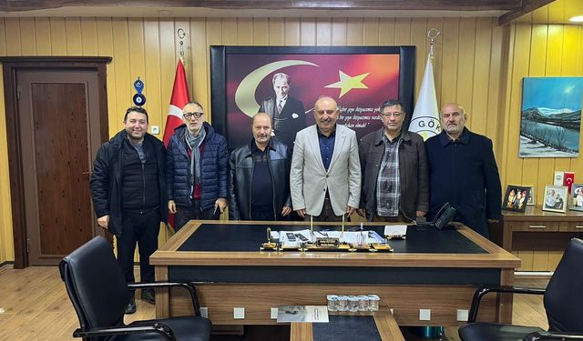 Başkan Öztürk Önemli Siyasi İsimleri Ağırladı