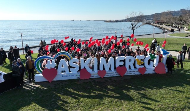 KDZ.EREĞLİ, SEVGİYİ PAYLAŞTI