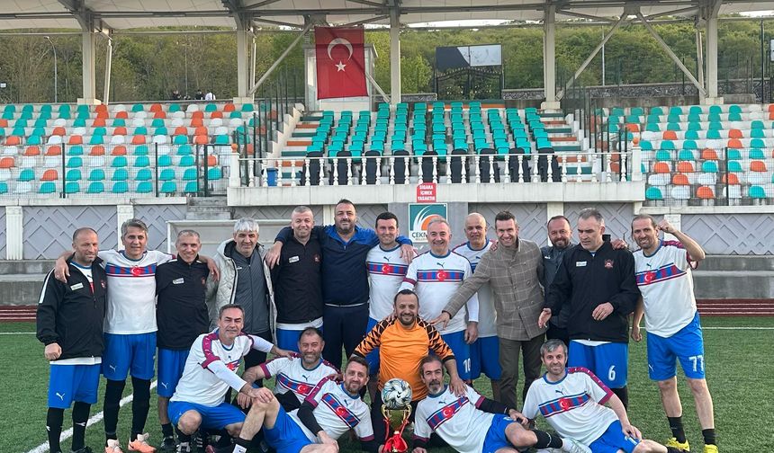 Turgut Tanyıldız Kdz. Ereğli Masterler Takımı Bir Kez Daha Şampiyon!