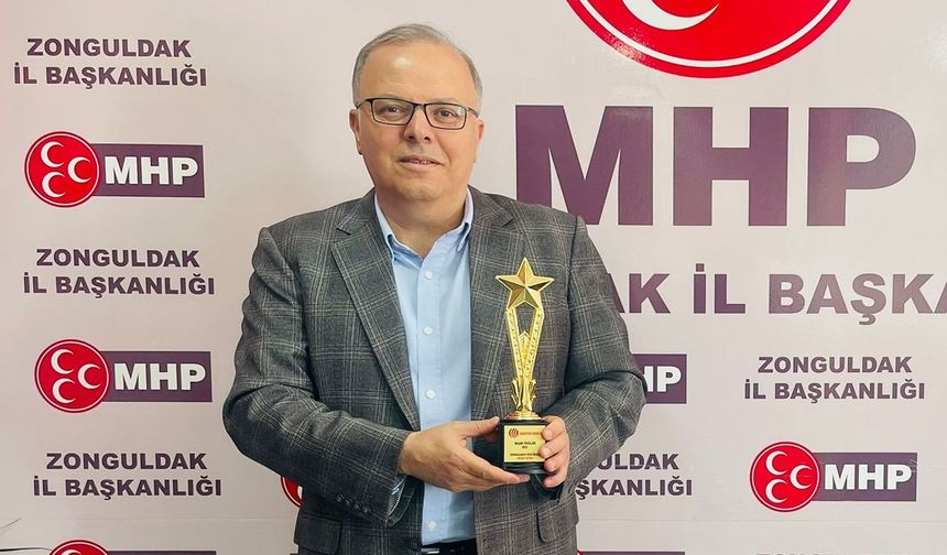 Murat Kotra'ya ZONGULDAK'A VEFA Ödülü
