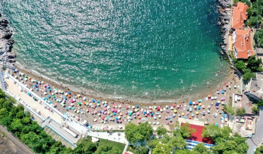 Zonguldak’ta Plajlarda Denize Girmek Yasaklandı