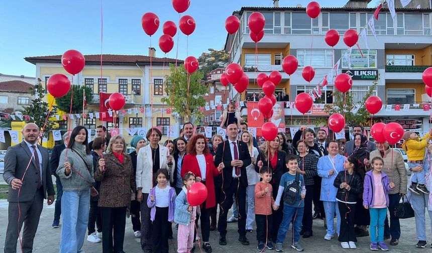 29 Ekim'de 29 Kadın CHP'ye  Katıldı, Kozlu'da Kadın Gücü Büyüyor!