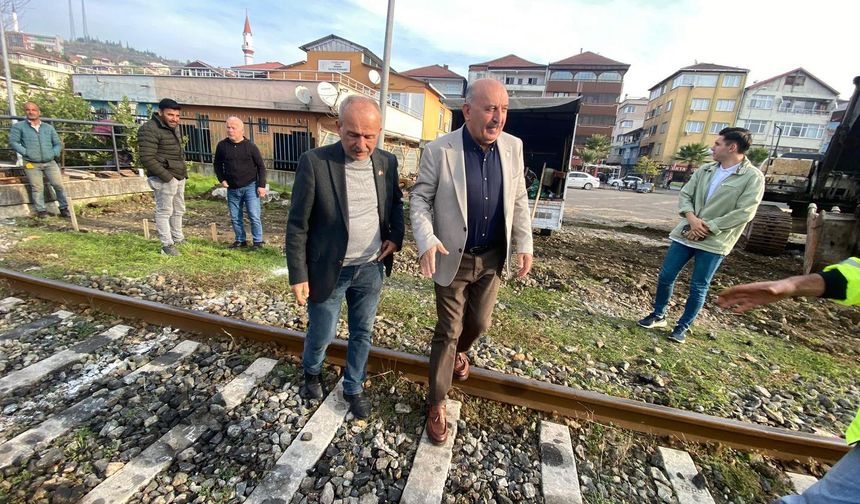 Gökçebey’de Ulaşımı Rahatlatacak Alt Geçit Çalışması Başladı