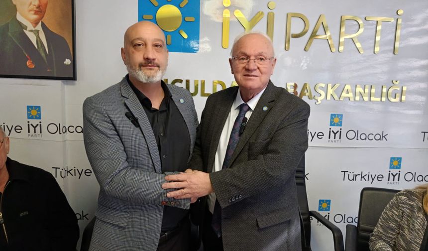 Merkez İlçe Eski Başkanı İYİ Parti’ye Katıldı