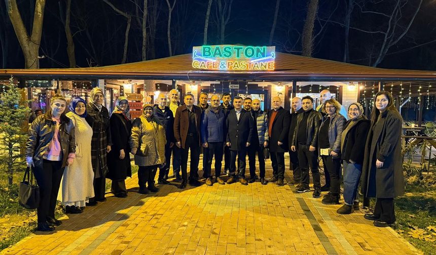 Yeni ve Eski Yönetim Bir Araya Geldi