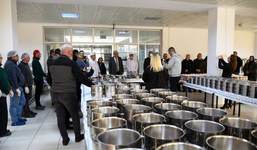 AŞEVİ VE GIDA KOLİSİ MÜRACAATLARI SÜRÜYOR