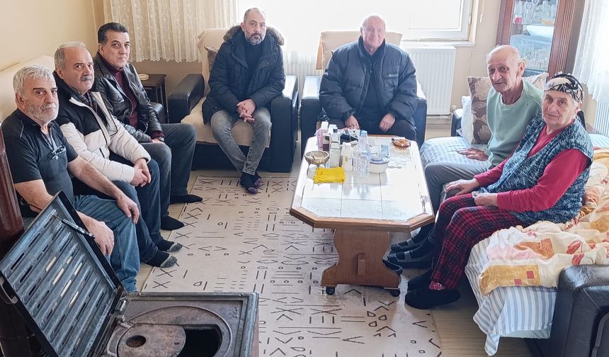 İYİ Parti Zonguldak Teşkilatından Kapuz’da Hasta Ziyareti