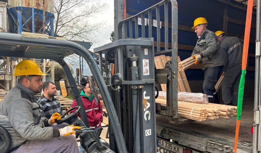 ZONGULDAK'TAN GAGAVUZYA’YA BİR TIR DOLUSU MALZEME GÖNDERİLDİ