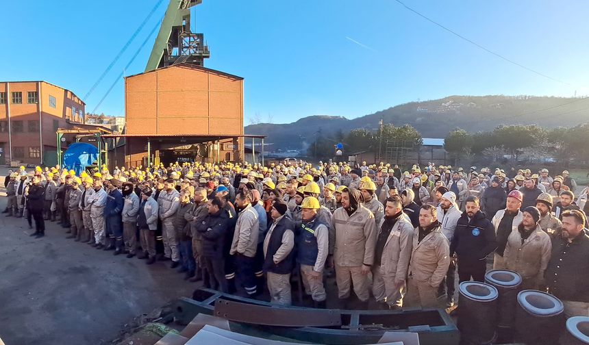 "KOL KOLA MÜCADELE ETME DÖNEMİNDEYİZ"
