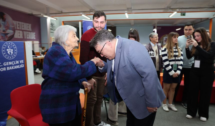 Kuşaklar Arası Etkileşim