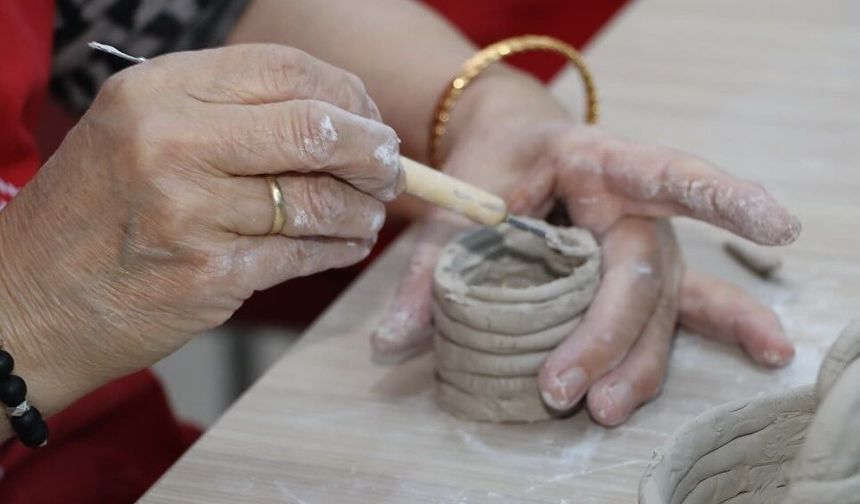 “BEUN’dan Şehit Ailelerine Sanat Eli”