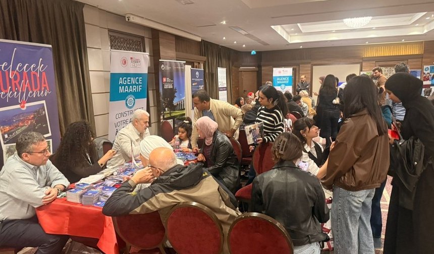 BEUN Standı Aday Öğrencilerin Odak Noktası Oldu