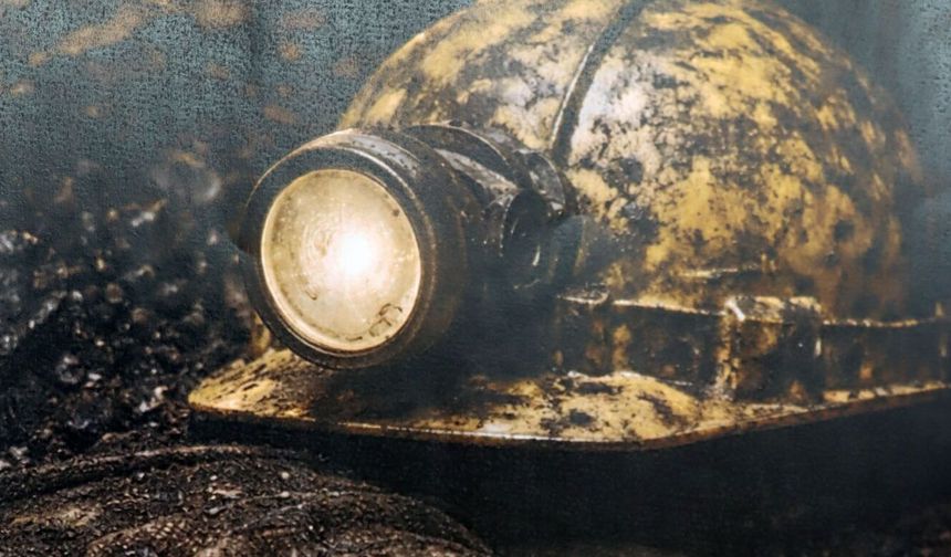 MADENCİLER VE MADEN ŞEHİTLERİ ANISINA NEFES’İ YORUMLADILAR