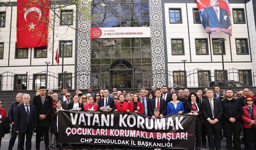 Zonguldak Milli Eğitim Önünde Eylem