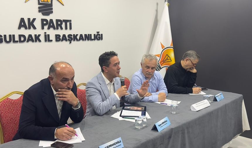 AK Parti'den Geniş Katılımlı Toplantı