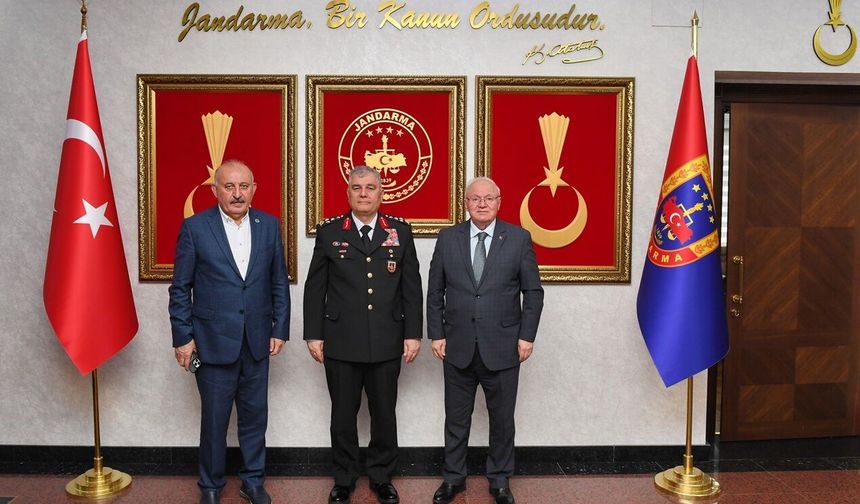 Erkmen ve Öztürk’ten Jandarma Genel Komutanı’na Nezaket Ziyareti