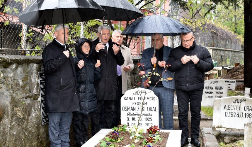 OSMAN ZEKİ ORAL, MEZARI BAŞINDA ANILDI