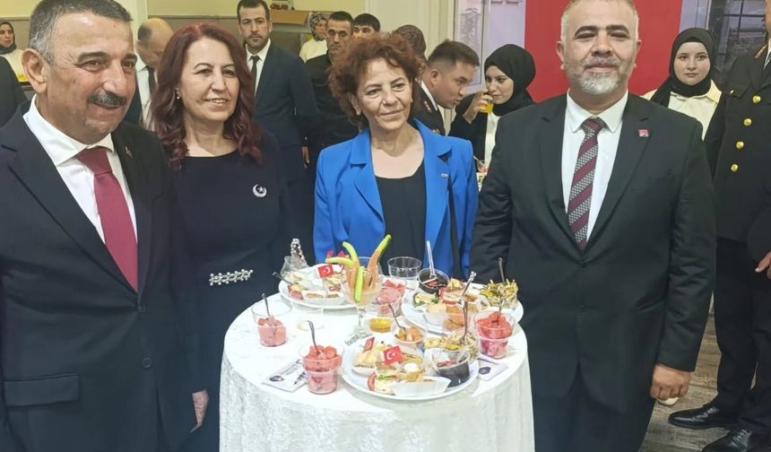 ZEHRA SEKME İL KADIN KOLLARI BAŞKANI OLDU