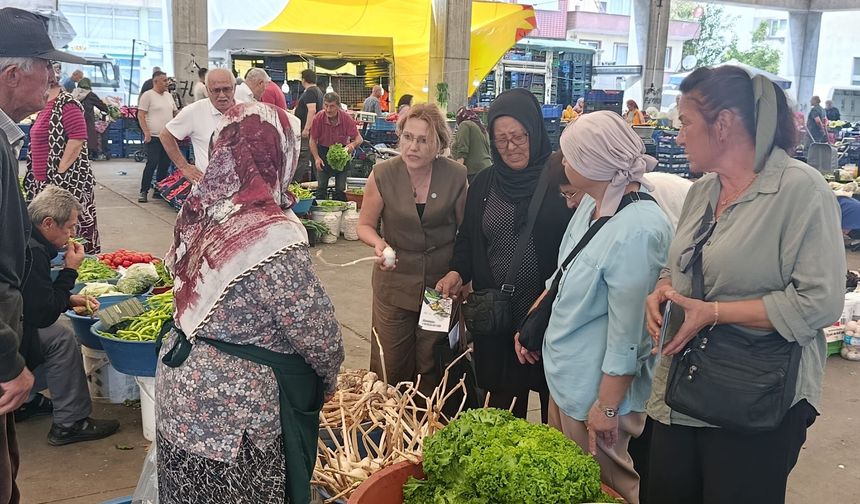 İYİ Parti'den Kadın Dayanışması