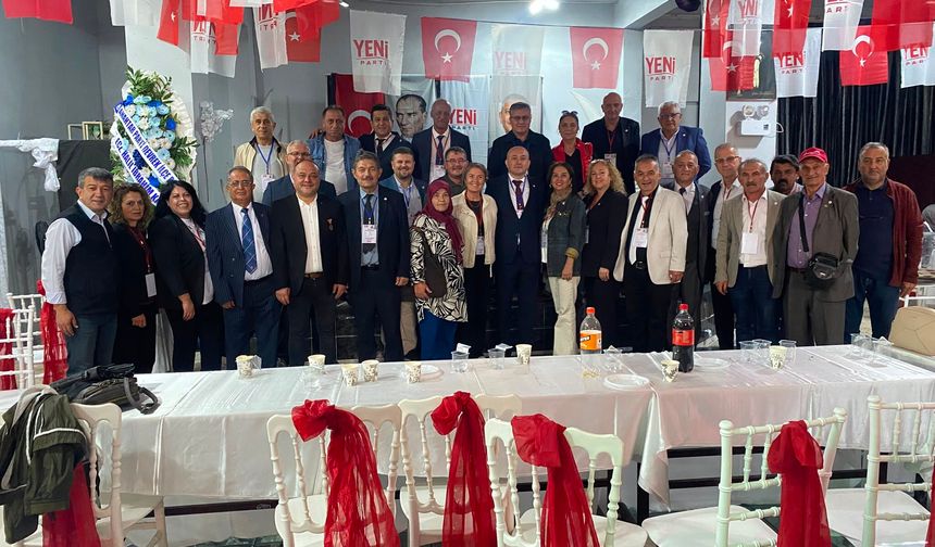 Yeni Parti Devrek'te Uğur Dikenli İle Yola Devam Dedi. İşte Yönetim Kurulu