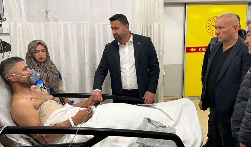 YARALI MADEN İŞÇİLERİNİ ZİYARET ETTİLER