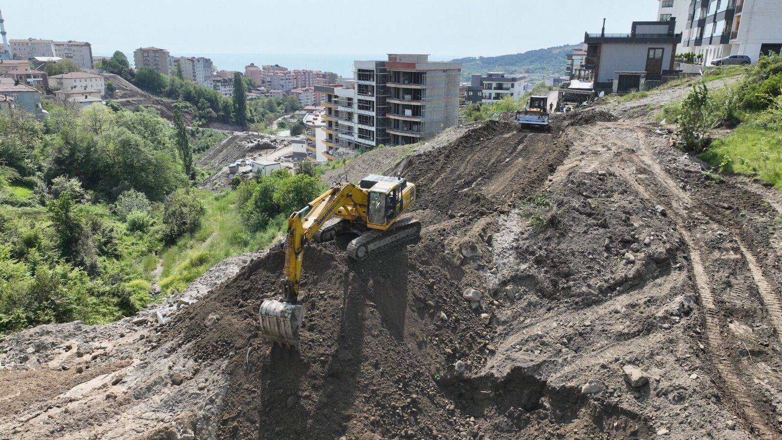 ŞEHİR MERKEZİNİN YOL AĞI 700 KİLOMETREYE ULAŞTI