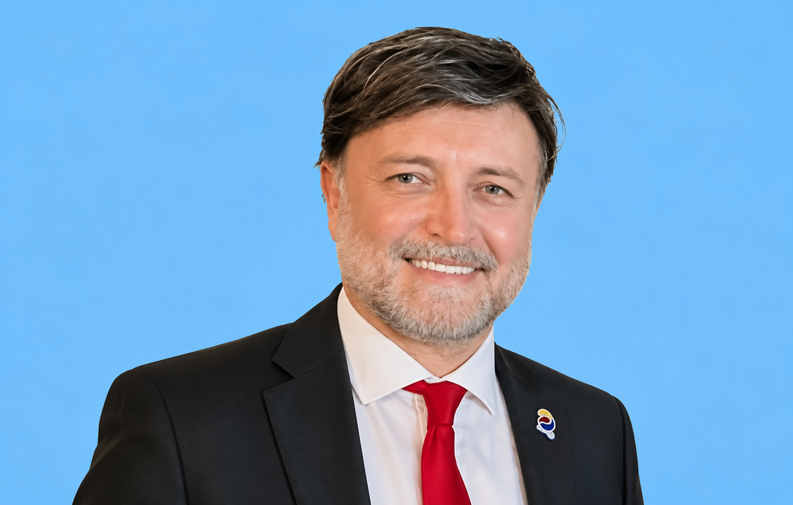 Atınç Kayınova
